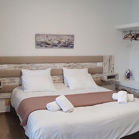Ola Kala Apartments And Rooms Vlikhon Bilik gambar