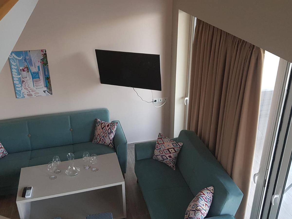 Ola Kala Apartments And Rooms Vlikhon Luaran gambar